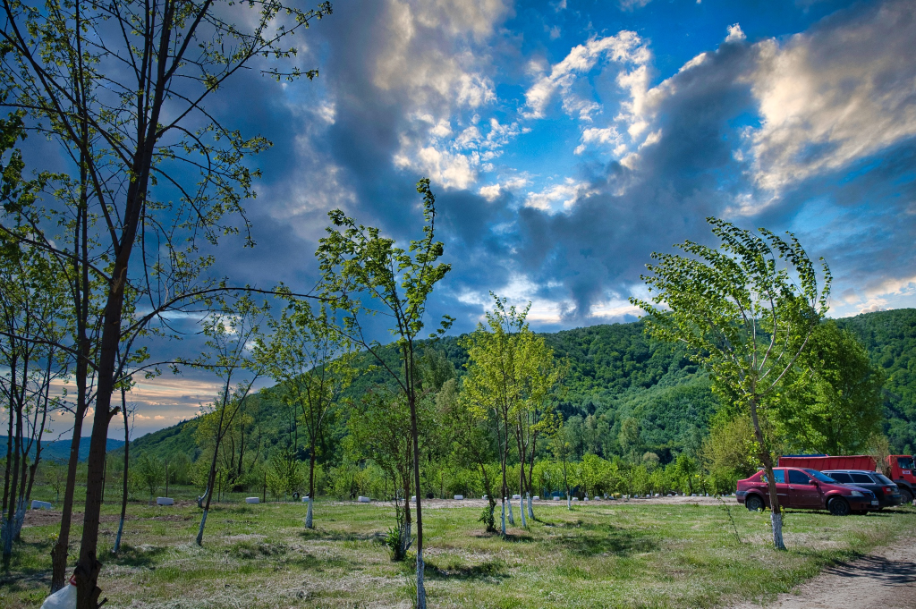 Camping Casuta dintre Ape Calimanesti