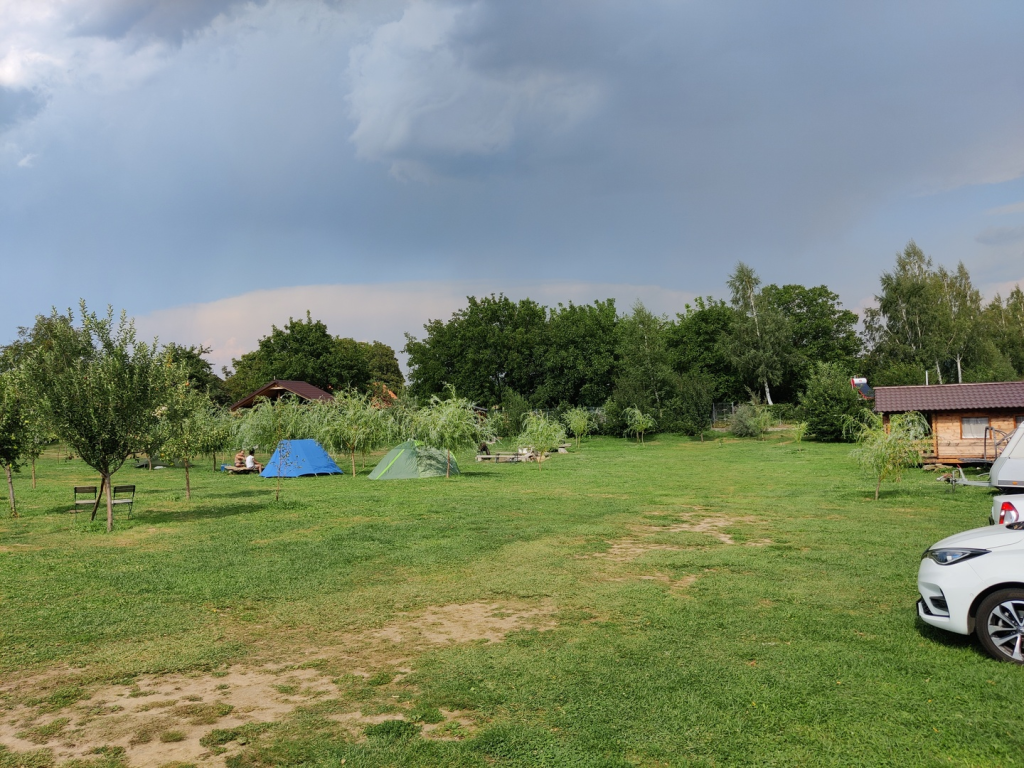 Retezat Retreat Camping